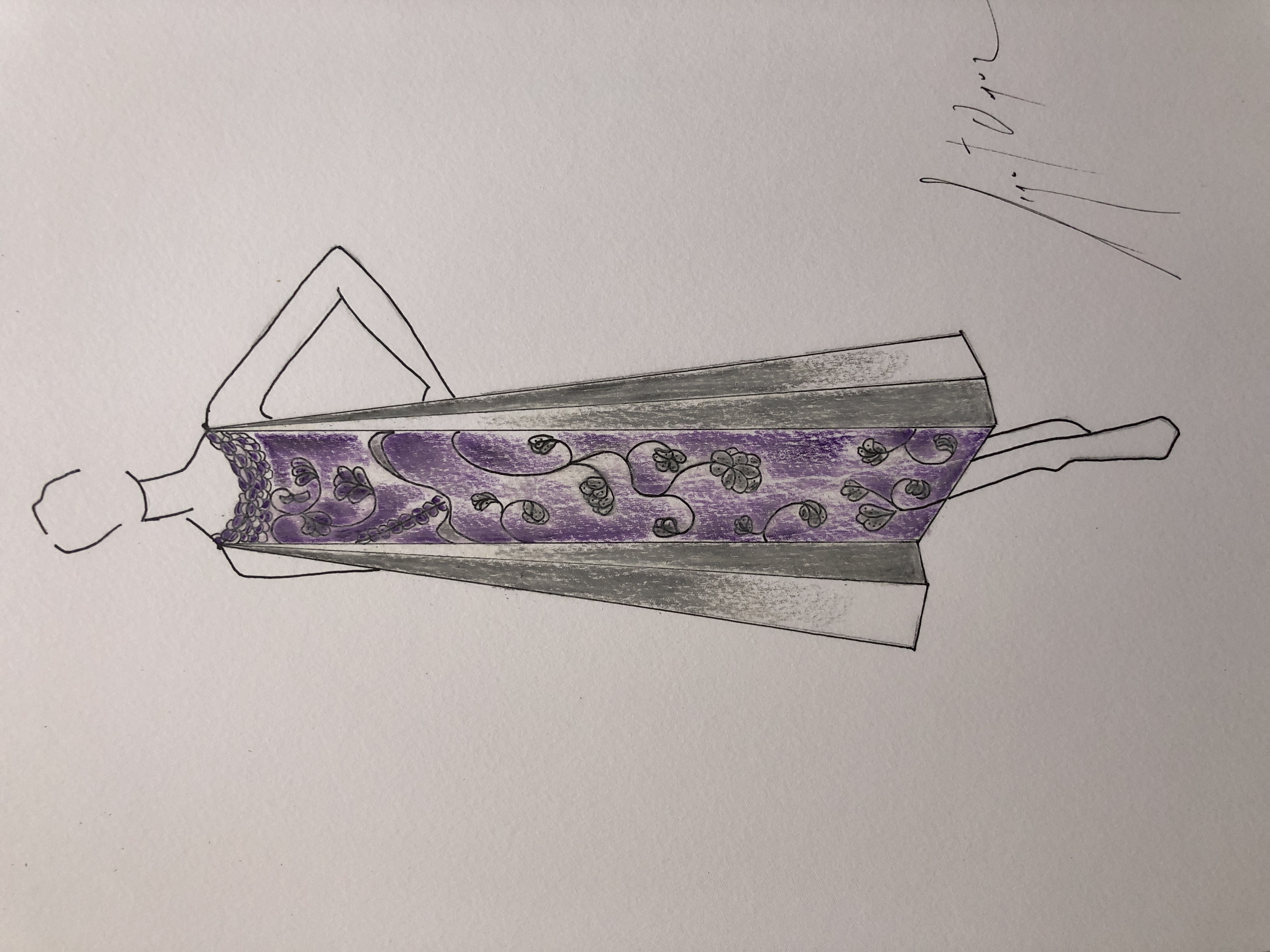  Dessin d'une robe de soirée en soie à panneaux flottants et motif central 